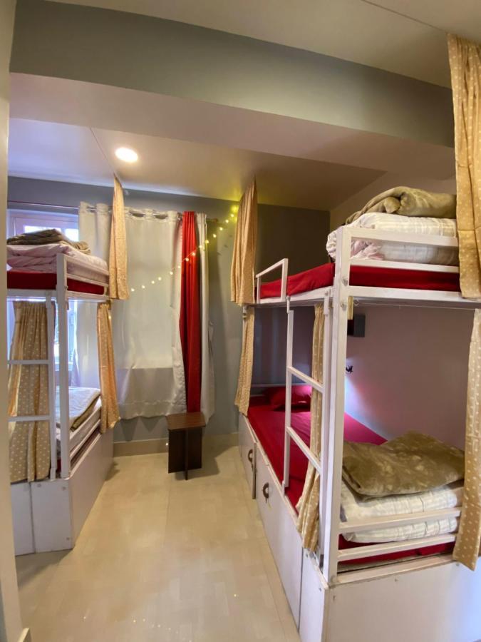 Tag Along Backpackers Hostel Гангток Екстериор снимка