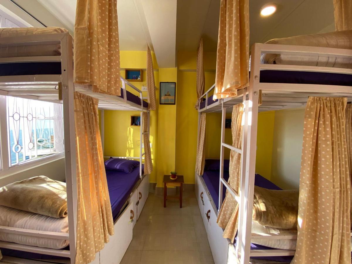 Tag Along Backpackers Hostel Гангток Екстериор снимка